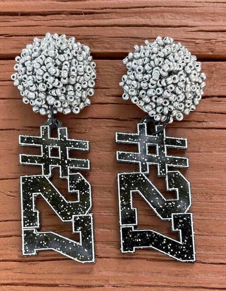š Elevate Your Gamecock Spirit with Sports-themed Earrings! š