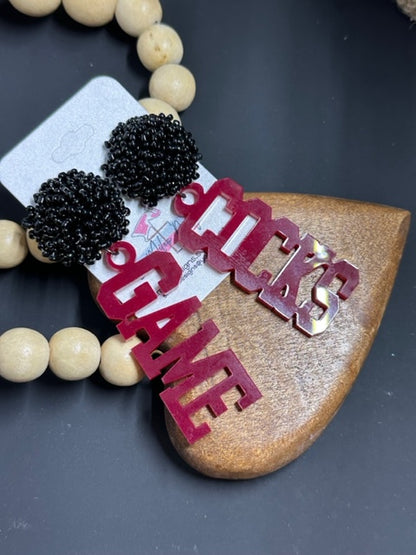 🏈 Elevate Your Gamecock Spirit with Sports-themed Earrings! 🐔